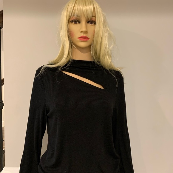 ASOS Moda Vera high neck long sleeve top with cut out detail in black - Picture 6 of 7